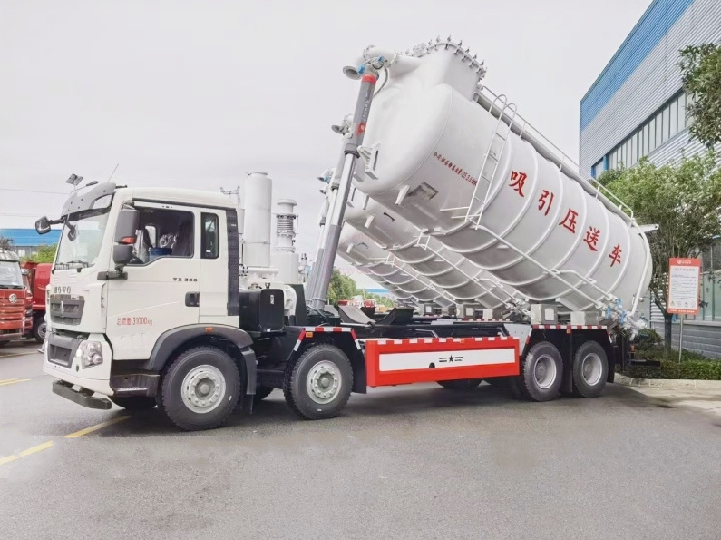 HOWO 6x4 dry vacuum suction truck