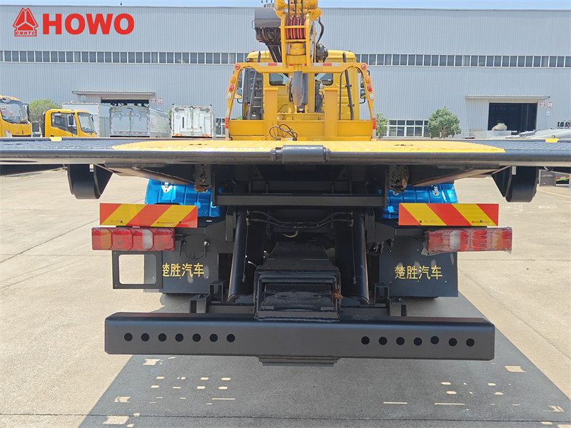 HOWO wrecker truck mounted platform