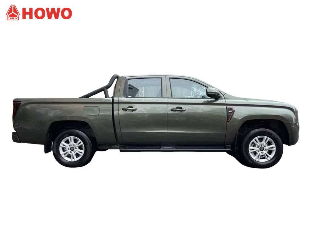 HOWO 4x4 off road pickup truck