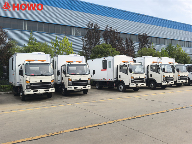 HOWO 4x4 drive mobile service truck HOWO 4x4 drive mobile service truck