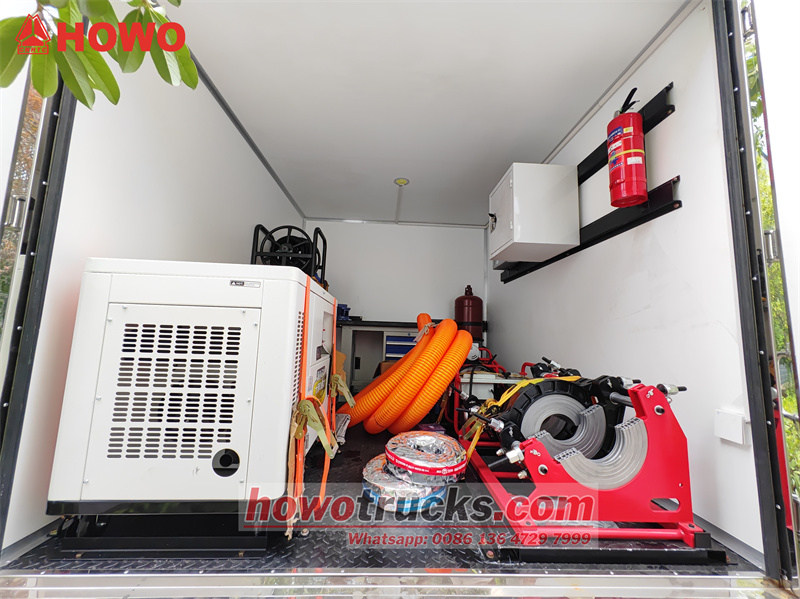 HOWO 4x4 drive mobile service truck HOWO 4x4 drive mobile service truck