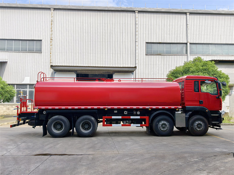 HOWO TX heavy 20000L water tank truck HOWO TX heavy 20000L water tank truck