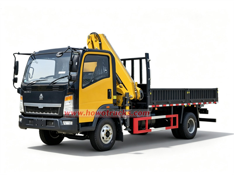 HOWO 5 Ton truck mounted hydraulic lifting crane